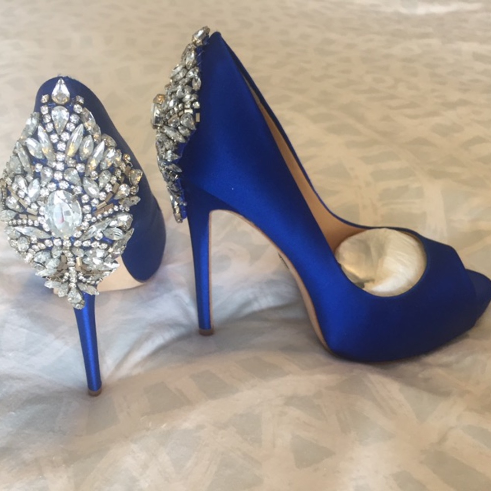 Blue Badgley Mischka heels